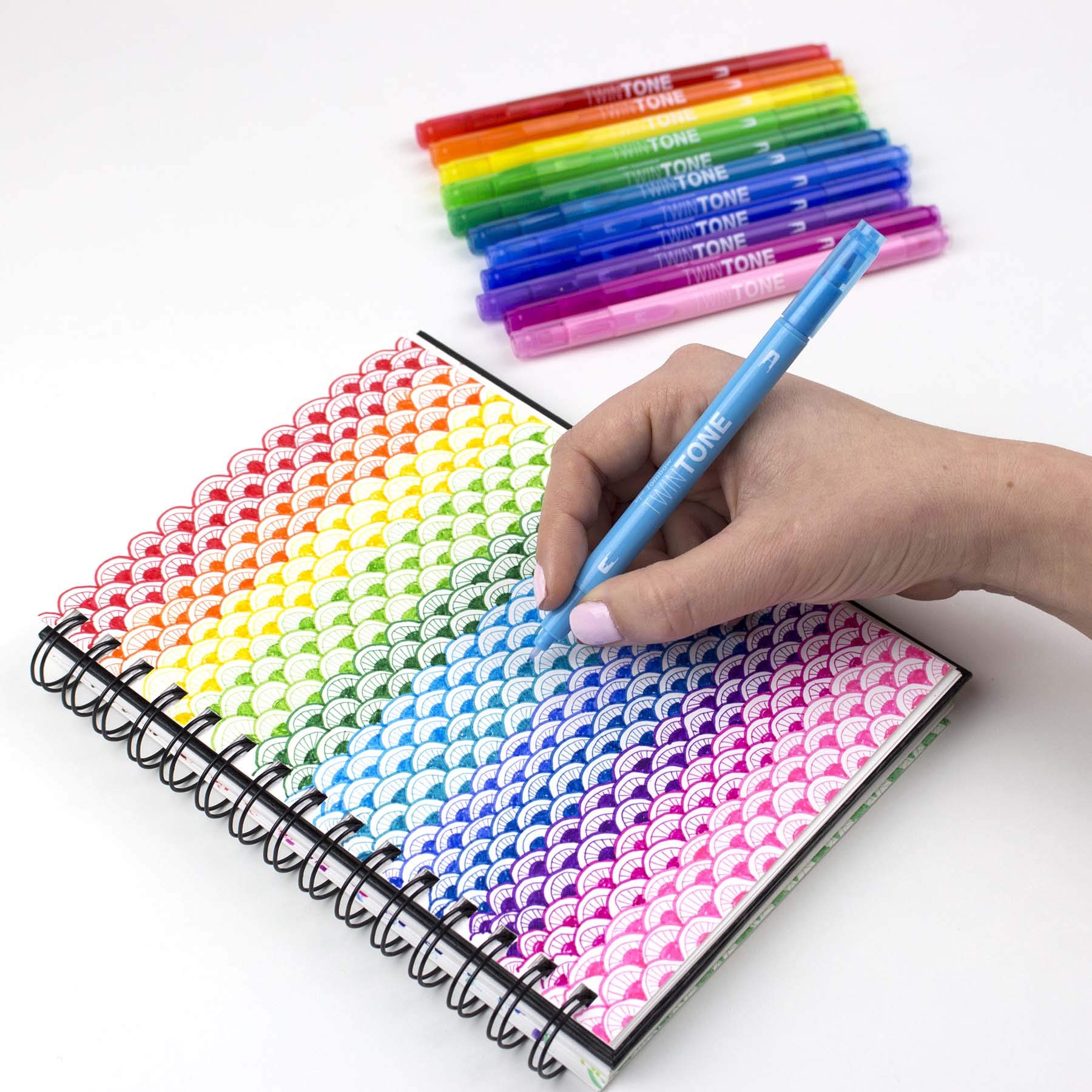 額つき❗しあわせのトンボ Amazon | トンボ(Tombow) ツイントーンマーカーセット レインボー 12本